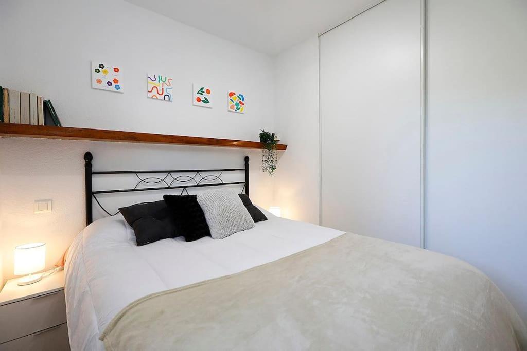 Avec Jardin, Piscine, Parking, Wifi, Proche Plage-beach-playa Appartement